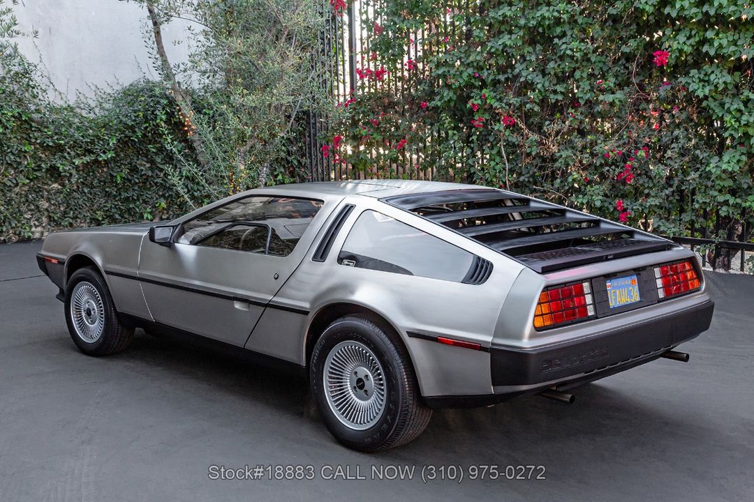 1981 DeLorean DMC-12