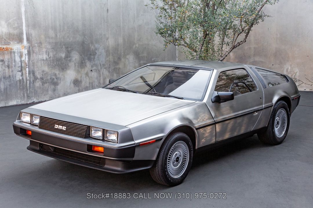 1981 DeLorean DMC-12
