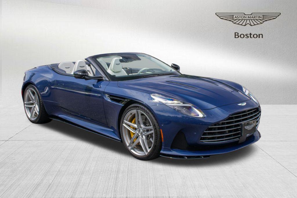 2025 Aston Martin DB12
