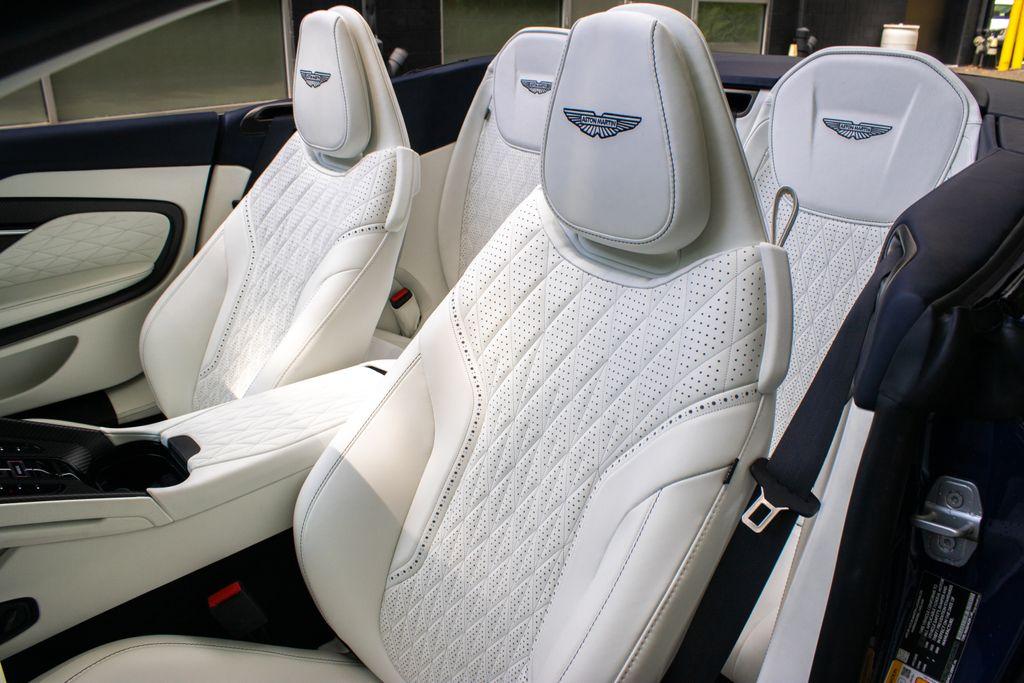2025 Aston Martin DB12
