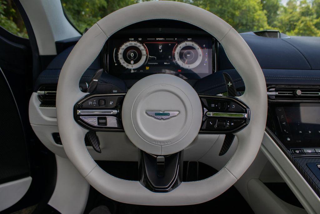 2025 Aston Martin DB12