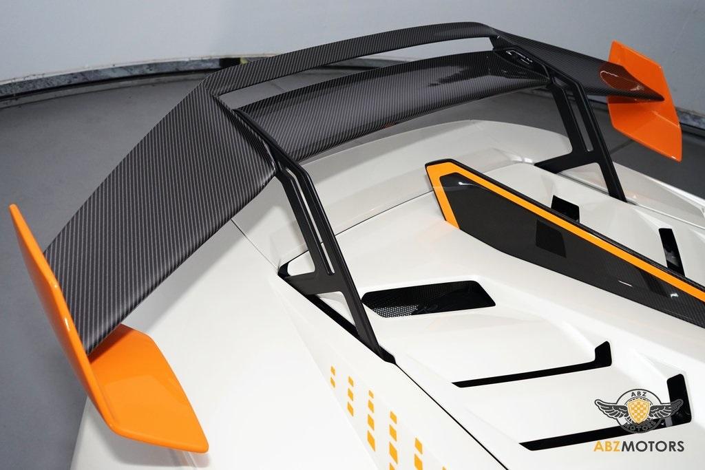 2022 Lamborghini Huracan STO