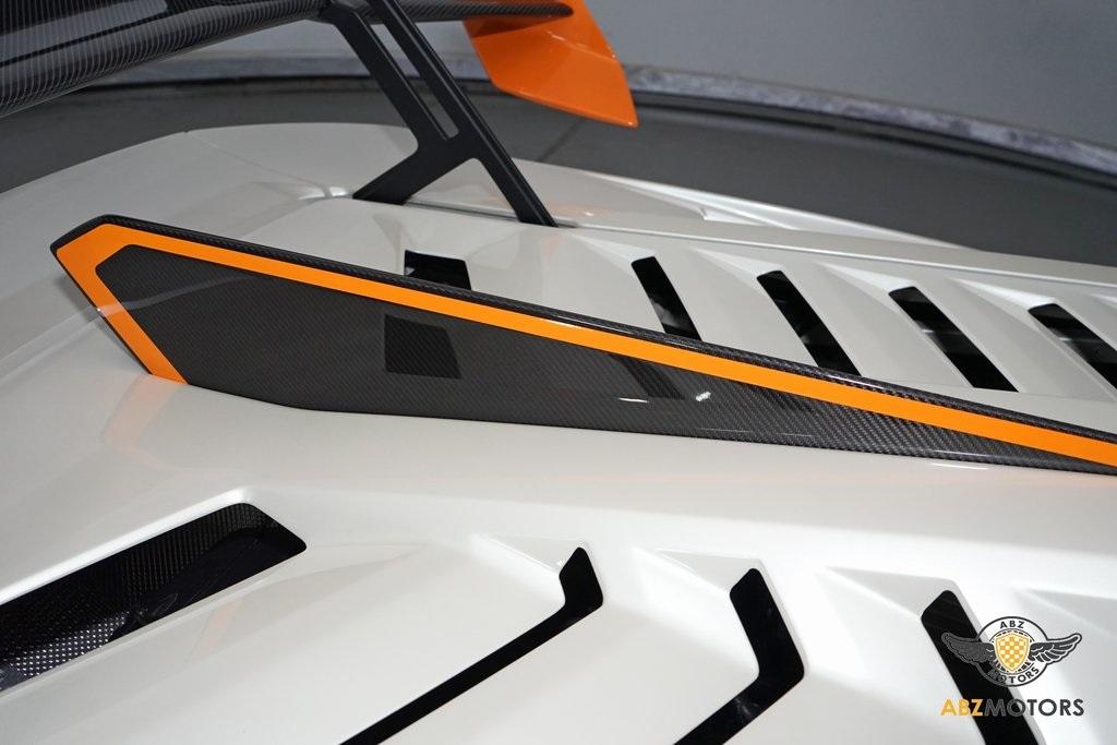 2022 Lamborghini Huracan STO