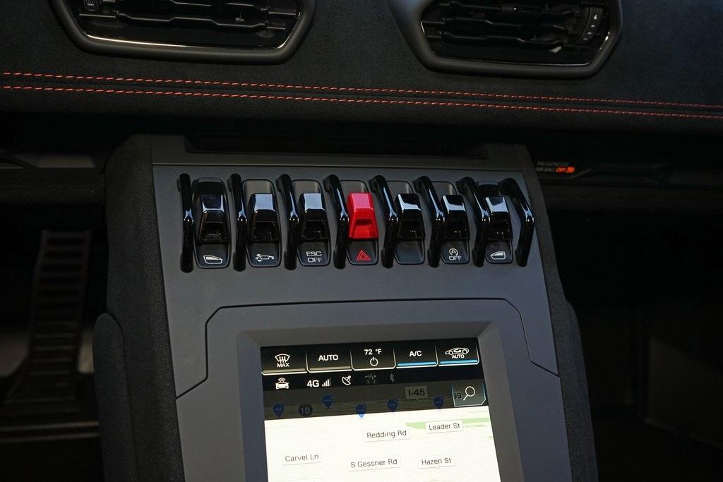 2022 Lamborghini Huracan STO