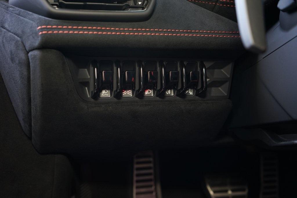 2022 Lamborghini Huracan STO