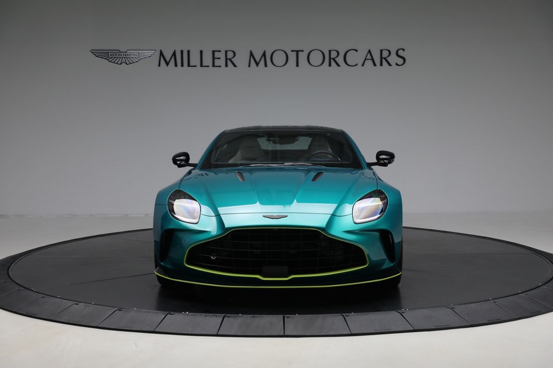 2025 Aston Martin Vantage