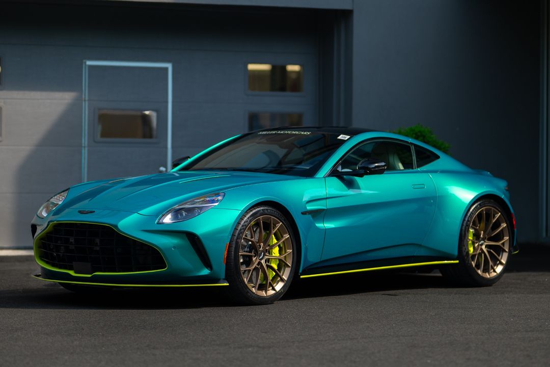 2025 Aston Martin Vantage