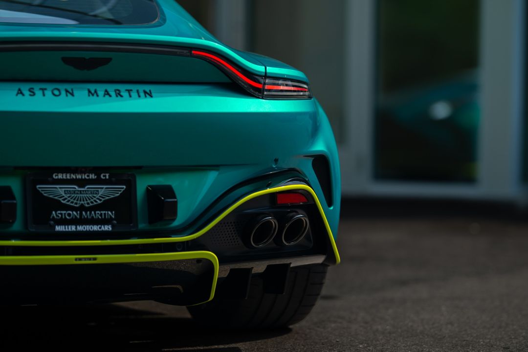 2025 Aston Martin Vantage