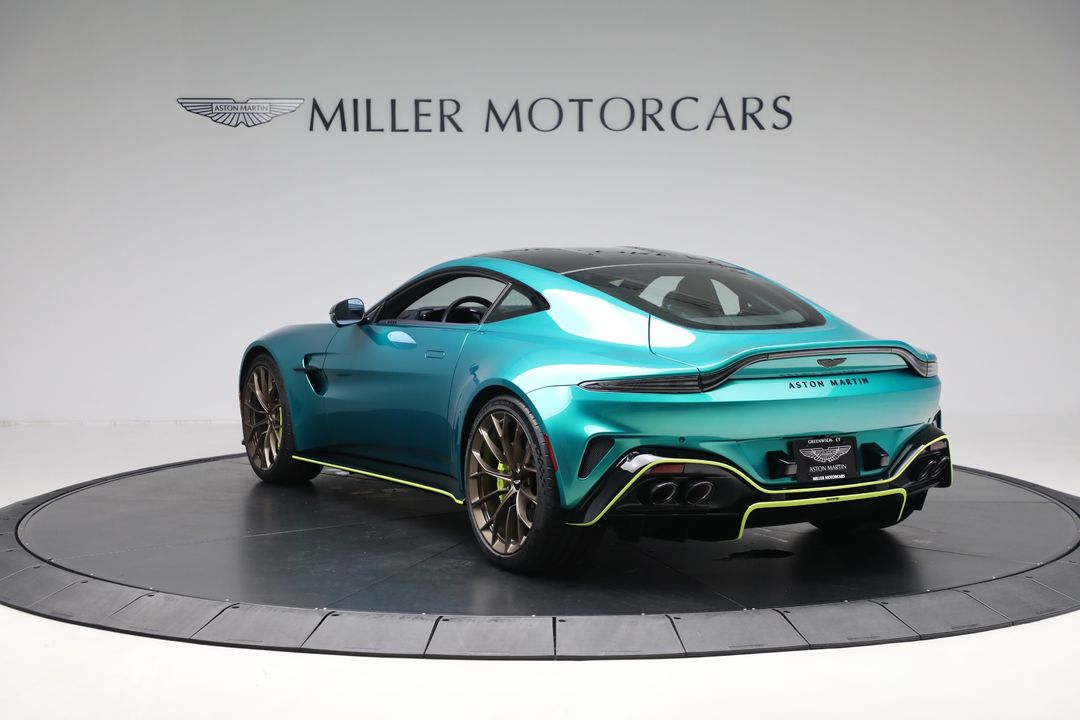 2025 Aston Martin Vantage