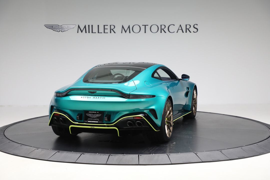 2025 Aston Martin Vantage