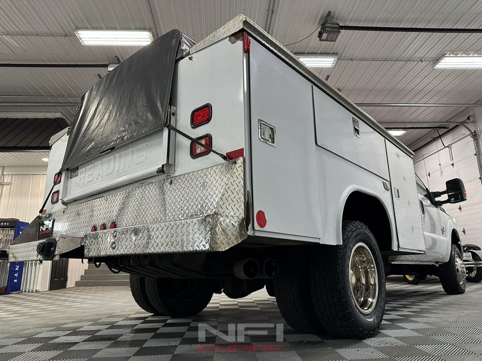 2014 Ford F350 Super Duty Super Cab & Chassis