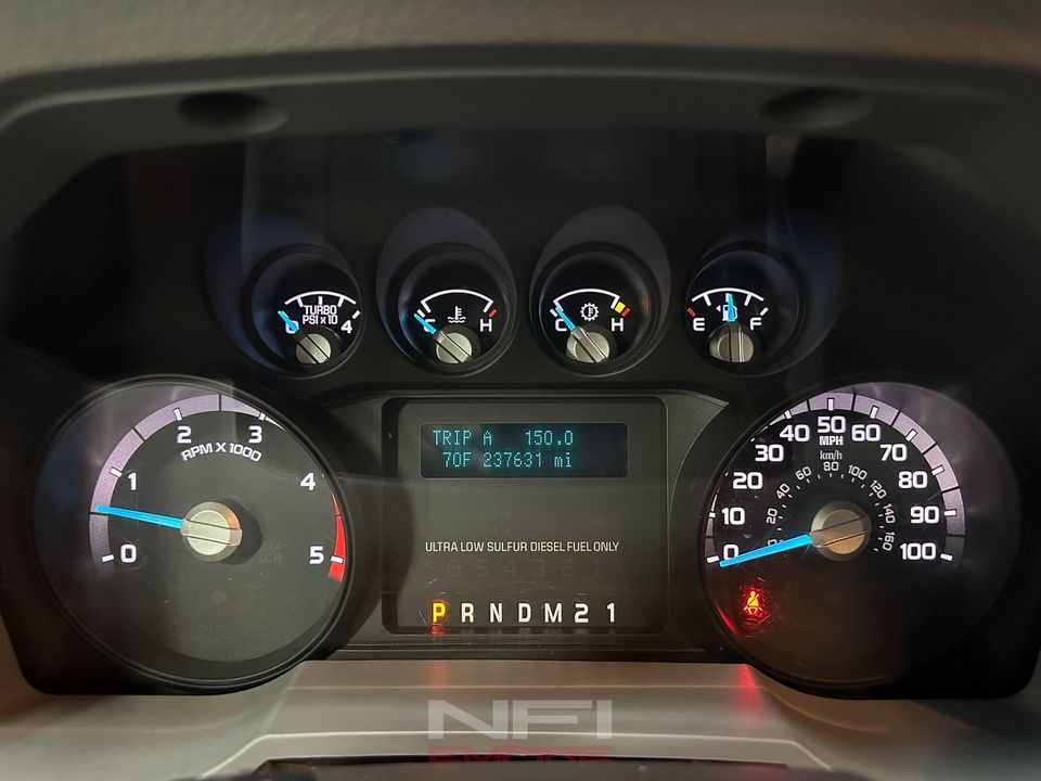 2014 Ford F350 Super Duty Super Cab & Chassis
