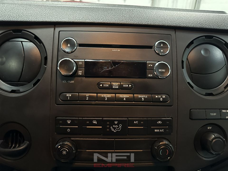2014 Ford F350 Super Duty Super Cab & Chassis