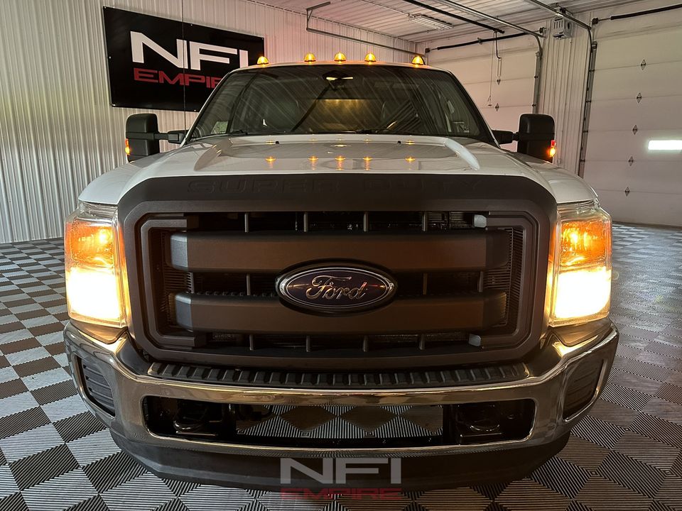 2014 Ford F350 Super Duty Super Cab & Chassis