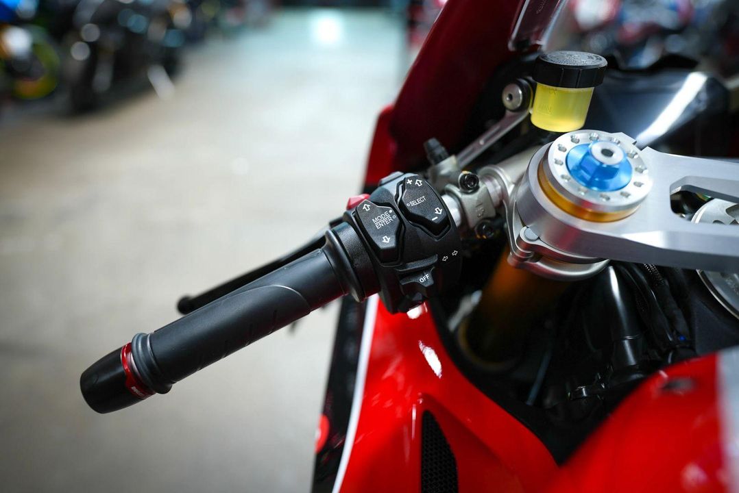 2019 Ducati Panigale V4R
