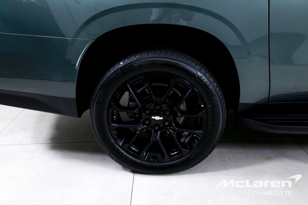 2023 Chevrolet Suburban