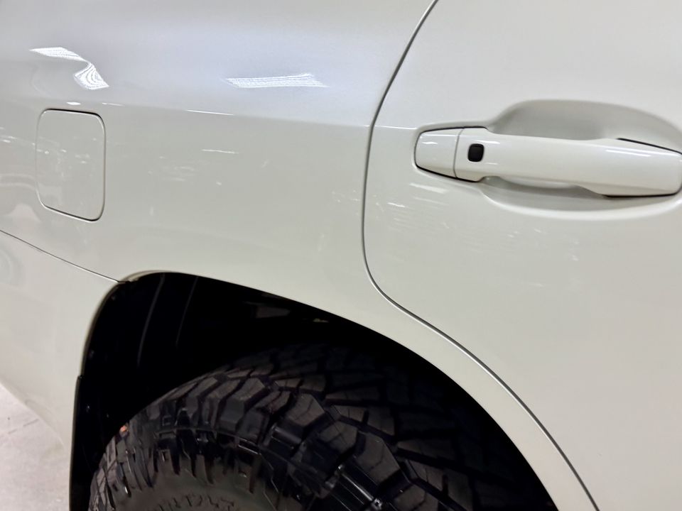 2013 Toyota Land Cruiser 200 LOW 115K MILES FRESH BUILD