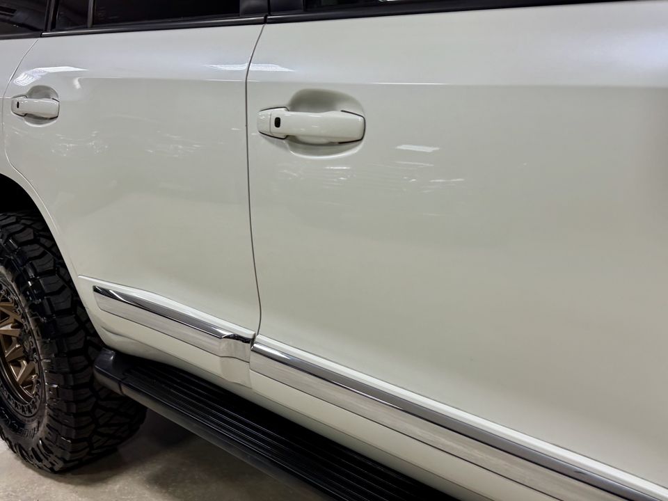 2013 Toyota Land Cruiser 200 LOW 115K MILES FRESH BUILD