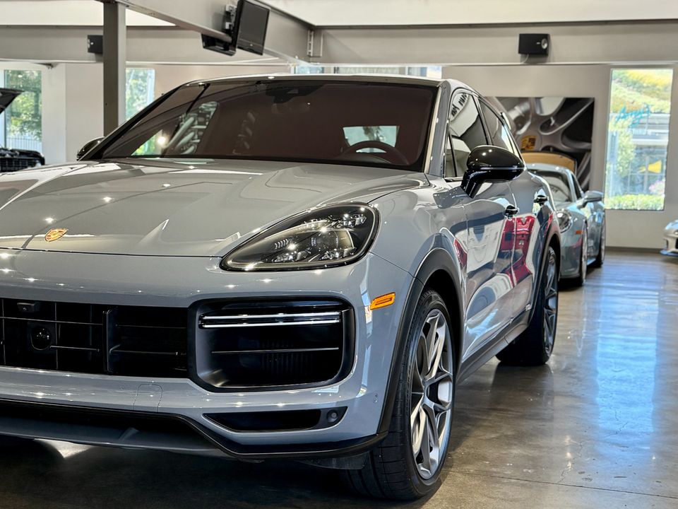 2022 Porsche Cayenne Turbo GT
