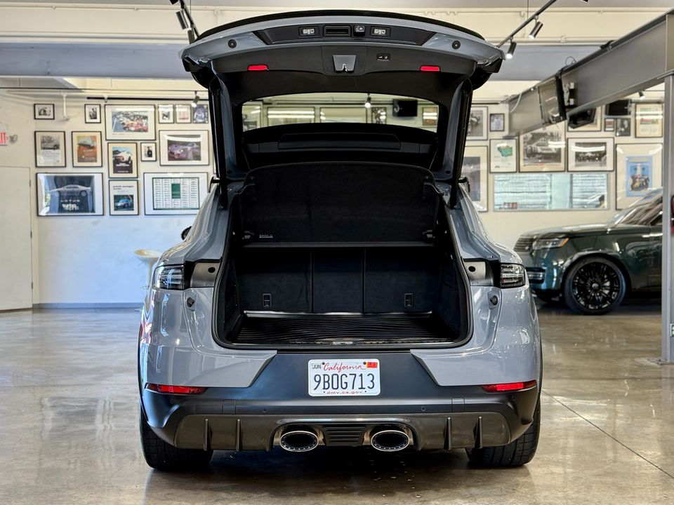 2022 Porsche Cayenne Turbo GT