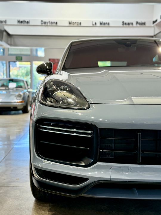 2022 Porsche Cayenne Turbo GT