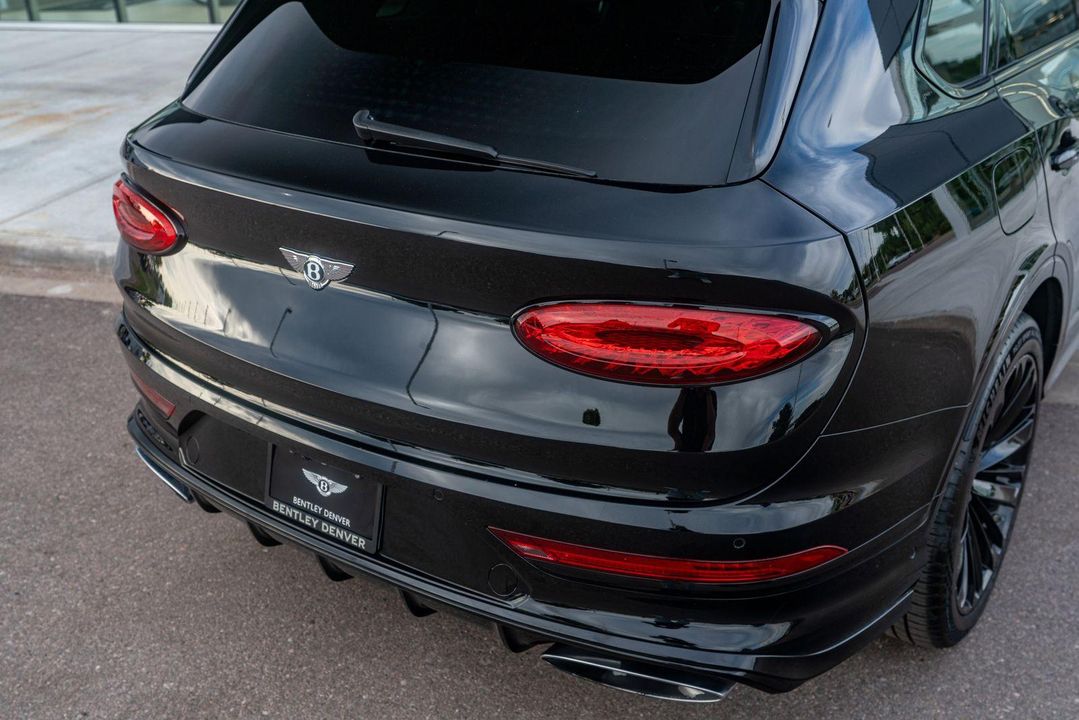 2022 Bentley Bentayga