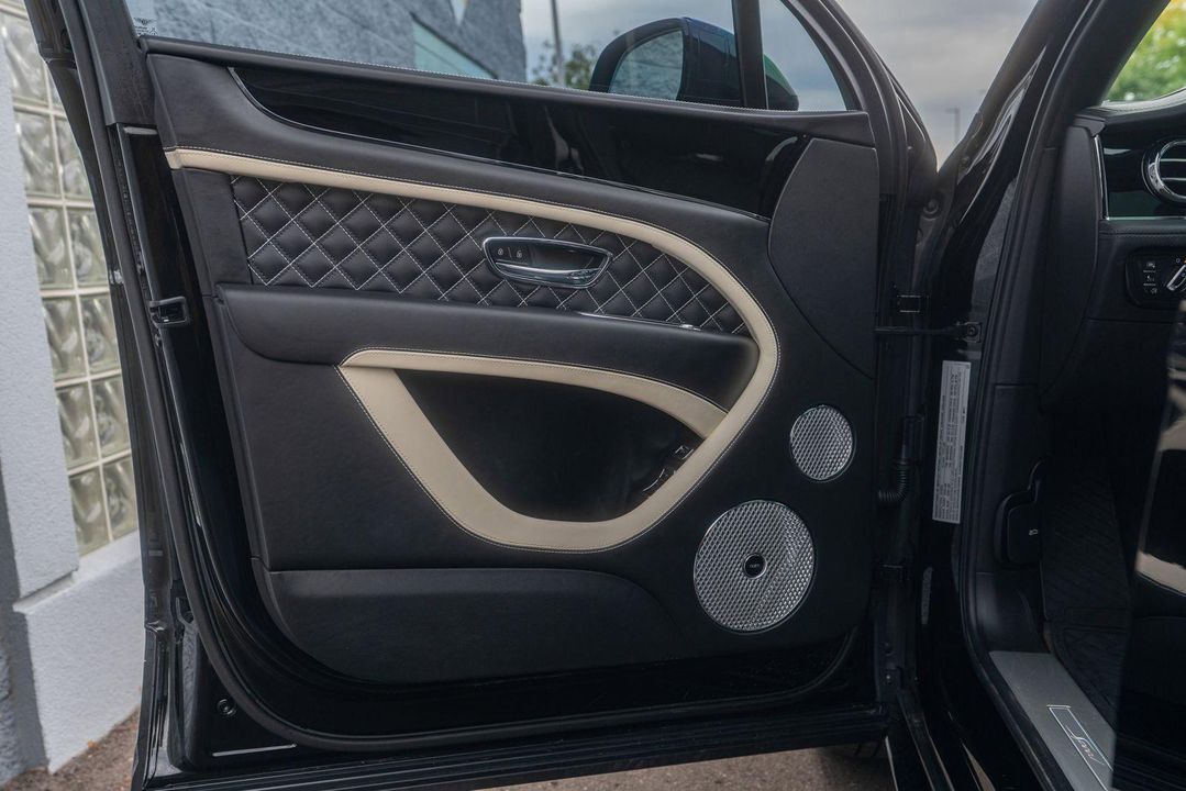 2022 Bentley Bentayga