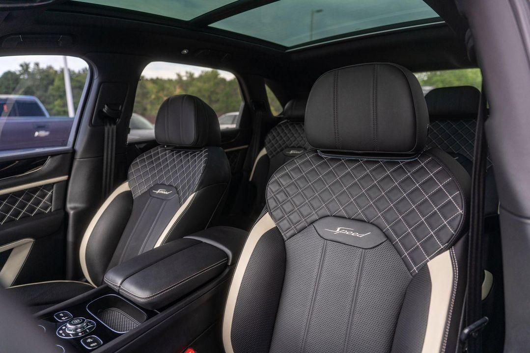 2022 Bentley Bentayga