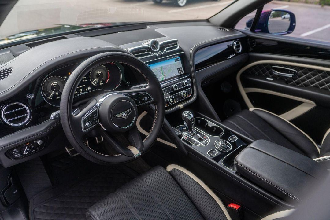 2022 Bentley Bentayga