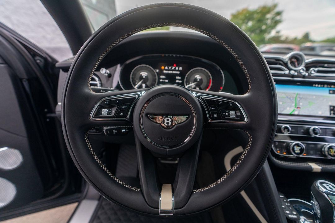 2022 Bentley Bentayga