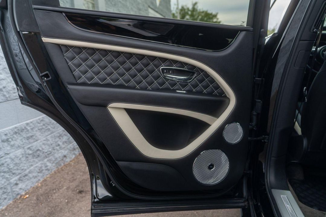 2022 Bentley Bentayga