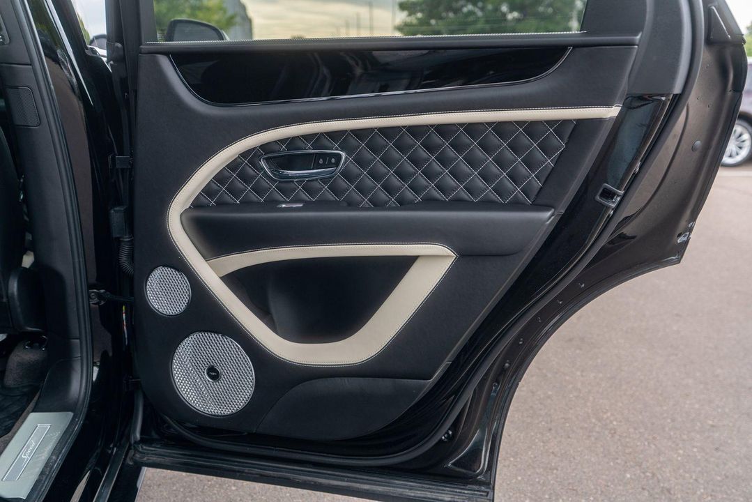 2022 Bentley Bentayga