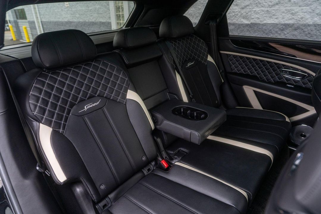 2022 Bentley Bentayga