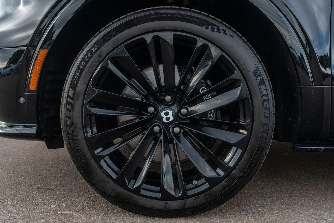 2022 Bentley Bentayga