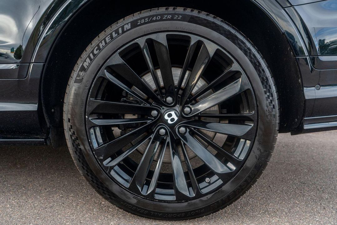 2022 Bentley Bentayga