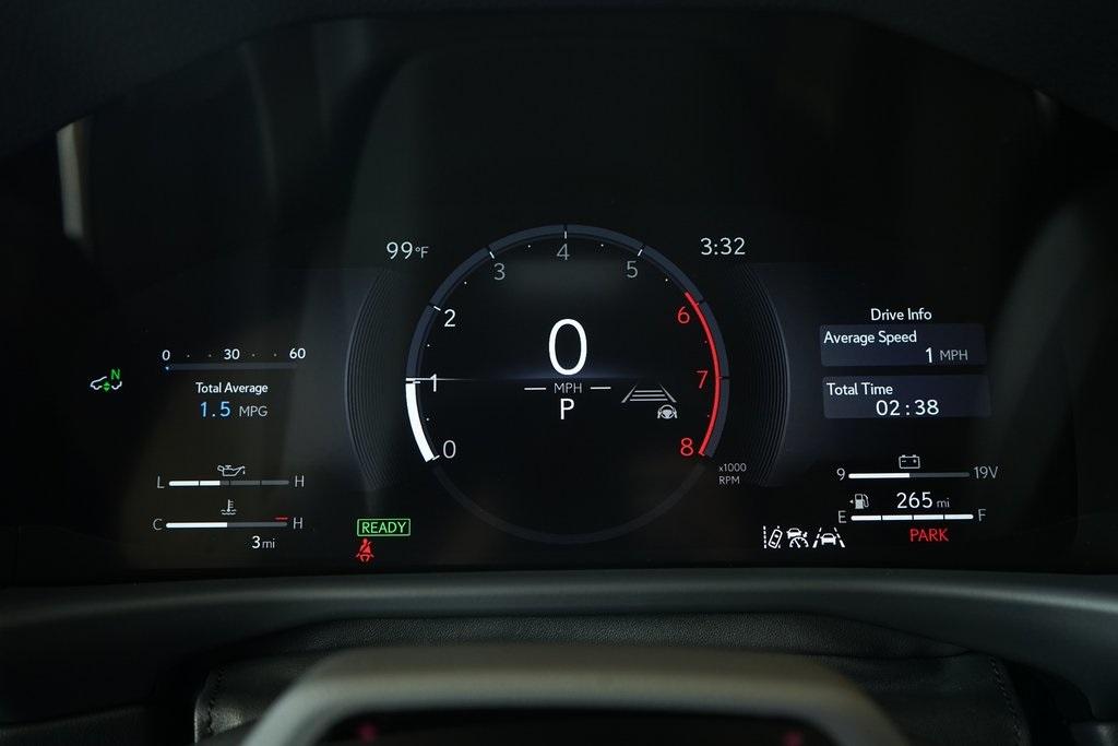 2025 Lexus LX 700h