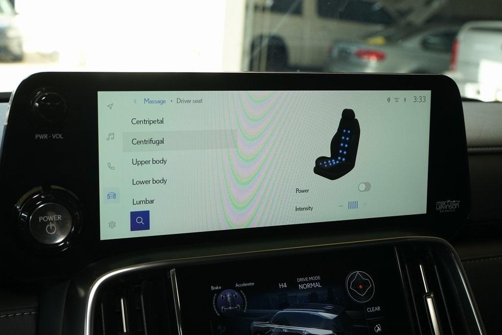 2025 Lexus LX 700h