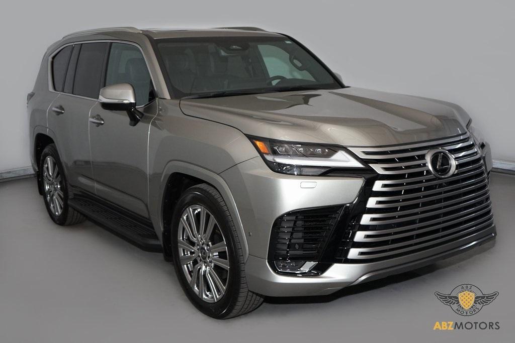 2025 Lexus LX 700h