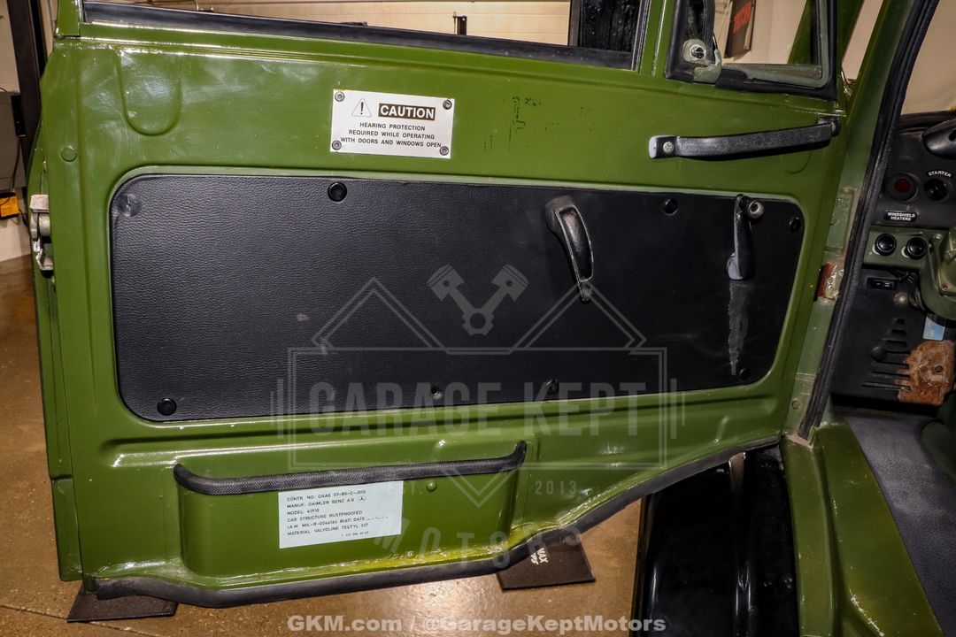 1990 Mercedes-Benz Unimog FLU419