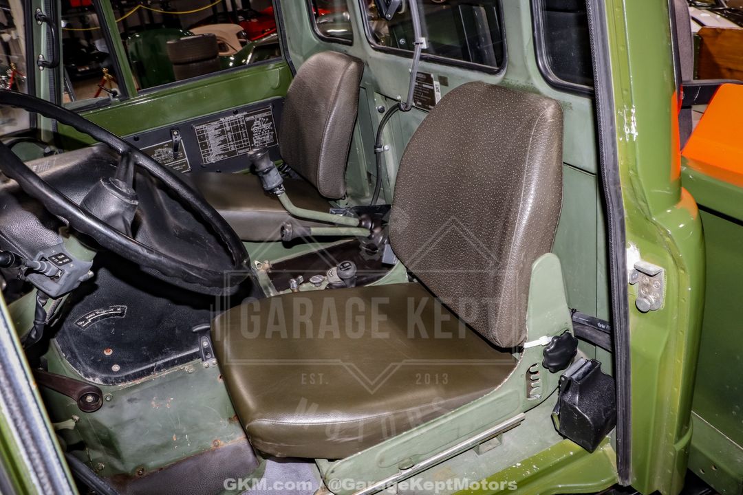 1990 Mercedes-Benz Unimog FLU419