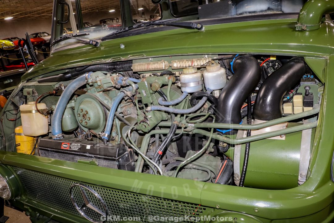 1990 Mercedes-Benz Unimog FLU419