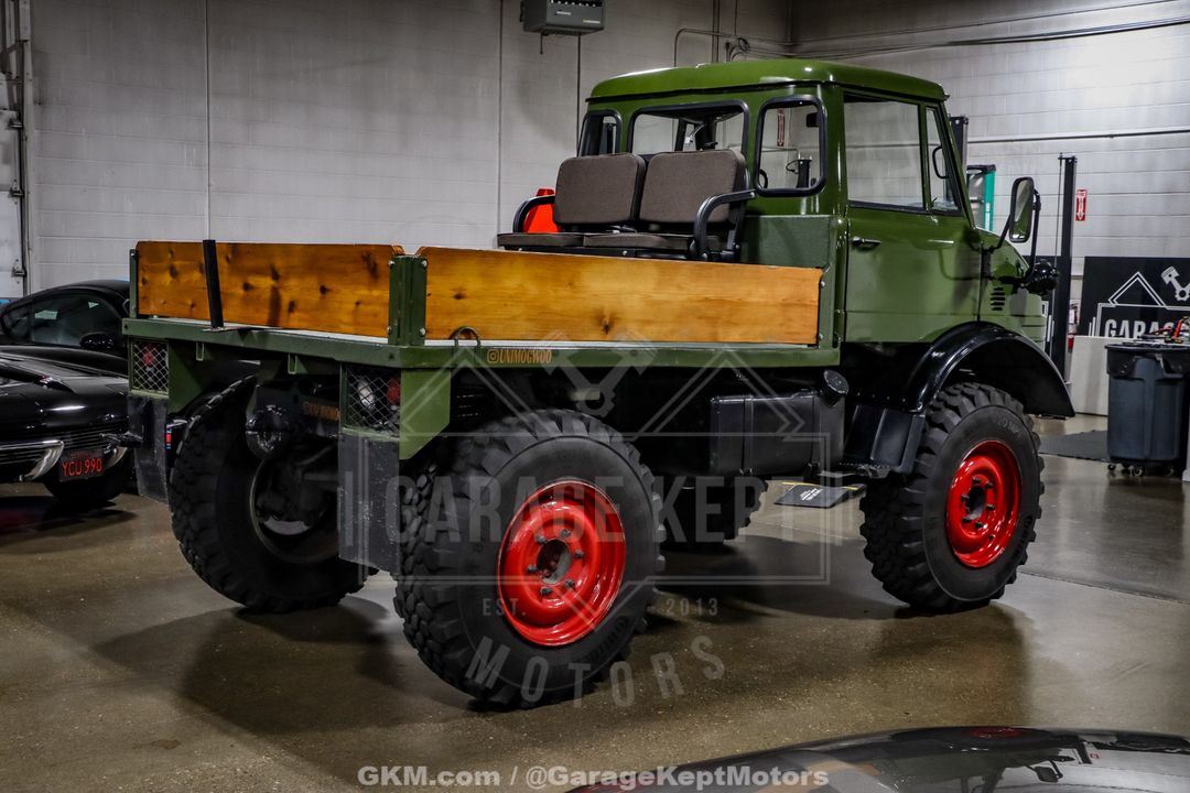 1990 Mercedes-Benz Unimog FLU419