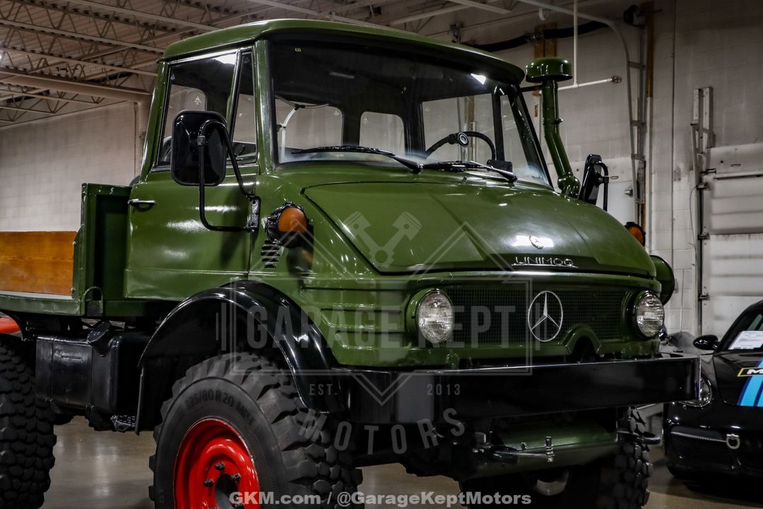 1990 Mercedes-Benz Unimog FLU419