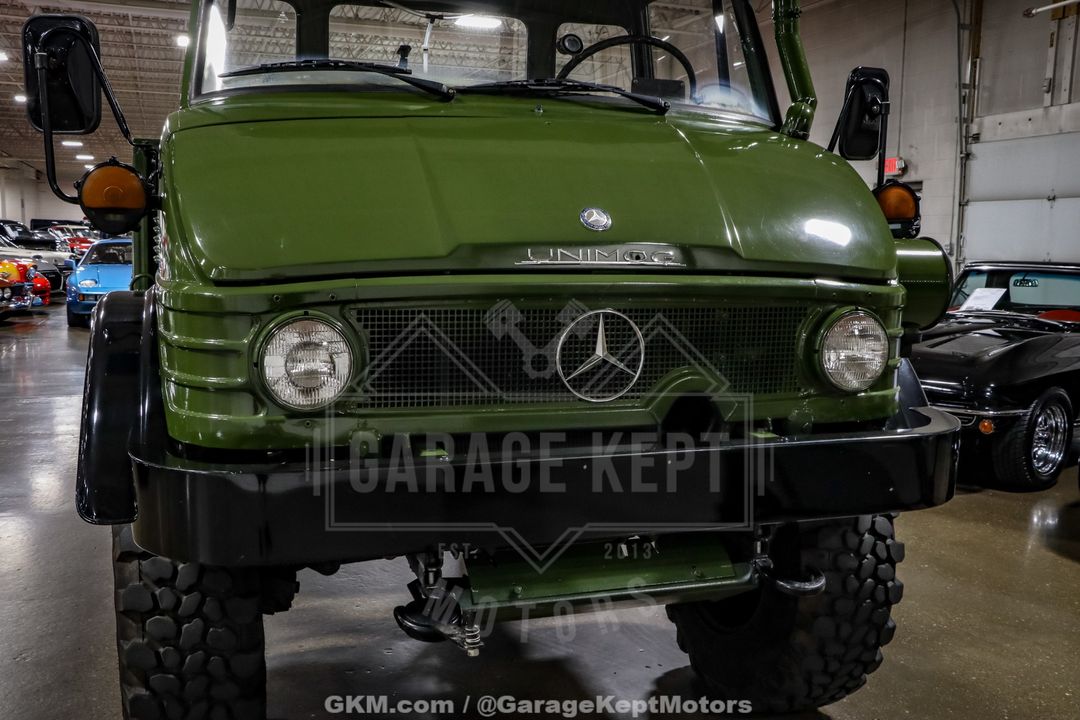 1990 Mercedes-Benz Unimog FLU419