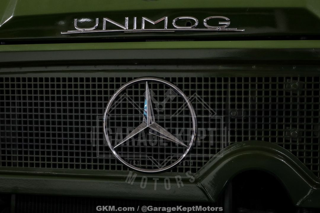 1990 Mercedes-Benz Unimog FLU419