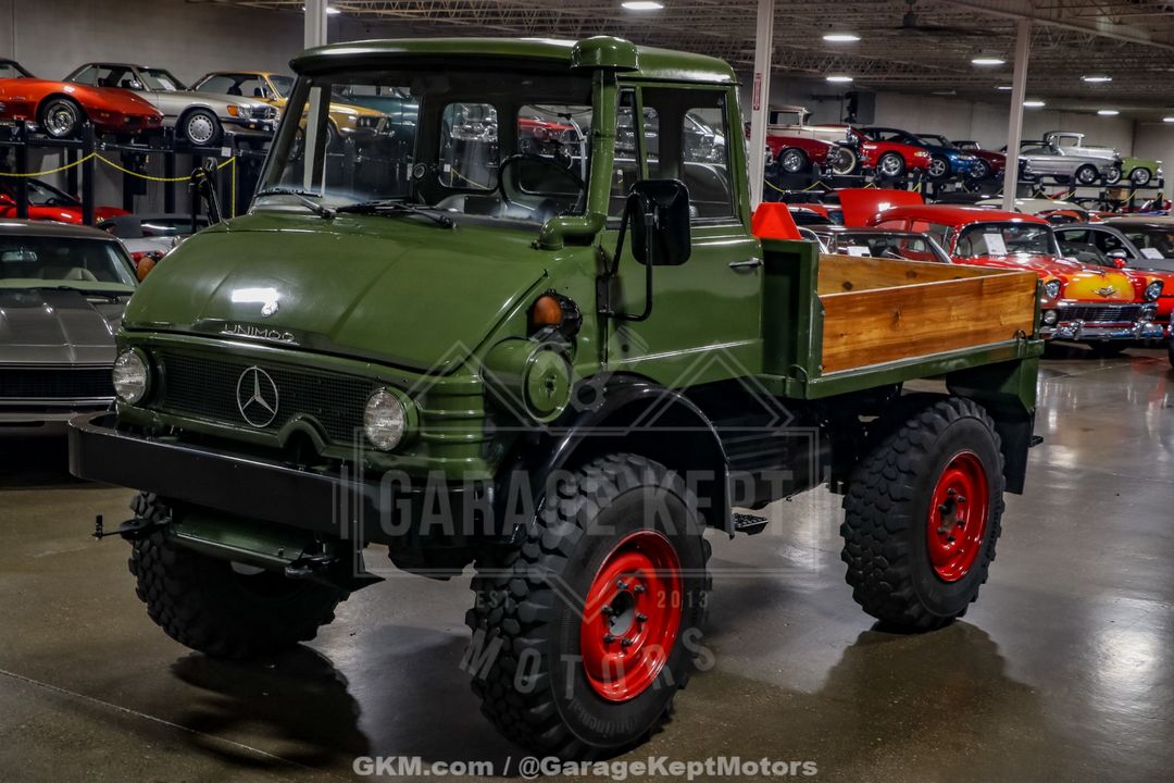 1990 Mercedes-Benz Unimog FLU419