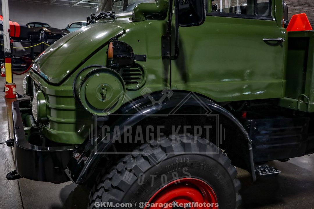 1990 Mercedes-Benz Unimog FLU419