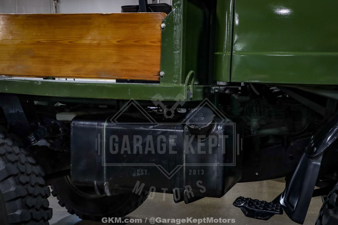 1990 Mercedes-Benz Unimog FLU419