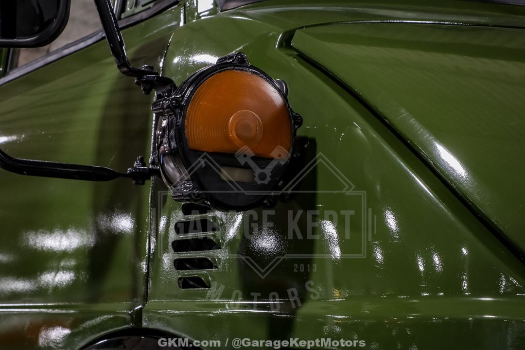 1990 Mercedes-Benz Unimog FLU419