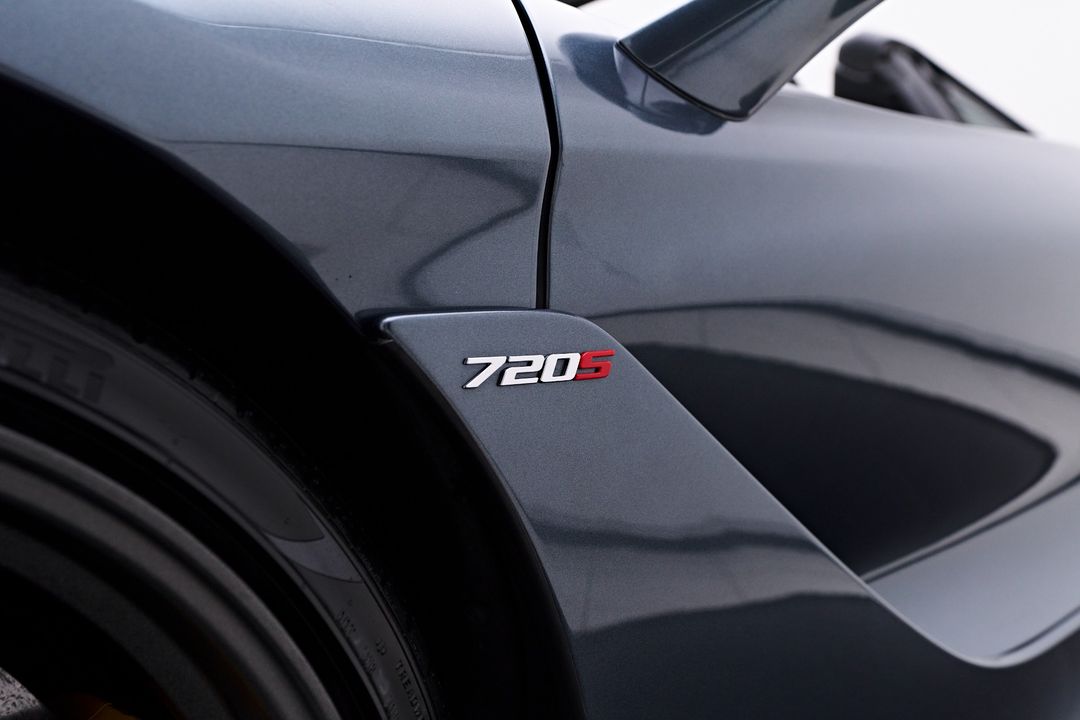 2022 McLaren 720S